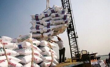مقدار واردات برنج سال گذشته چه قدر بوده است؟