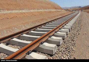  عایدی ۲۰ میلیارد دلاری ایران از ترانزیت با اجرایی شدن راه آهن رشت- آستارا