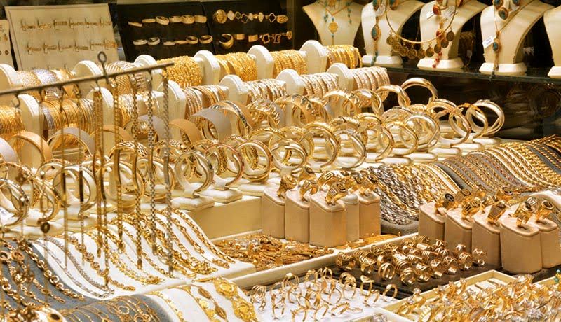 روند کاهشی قیمت طلا در معاملات امروز / قیمت هر گرم طلای ۱۸ عیار در بازار امروز ۲۴ خرداد