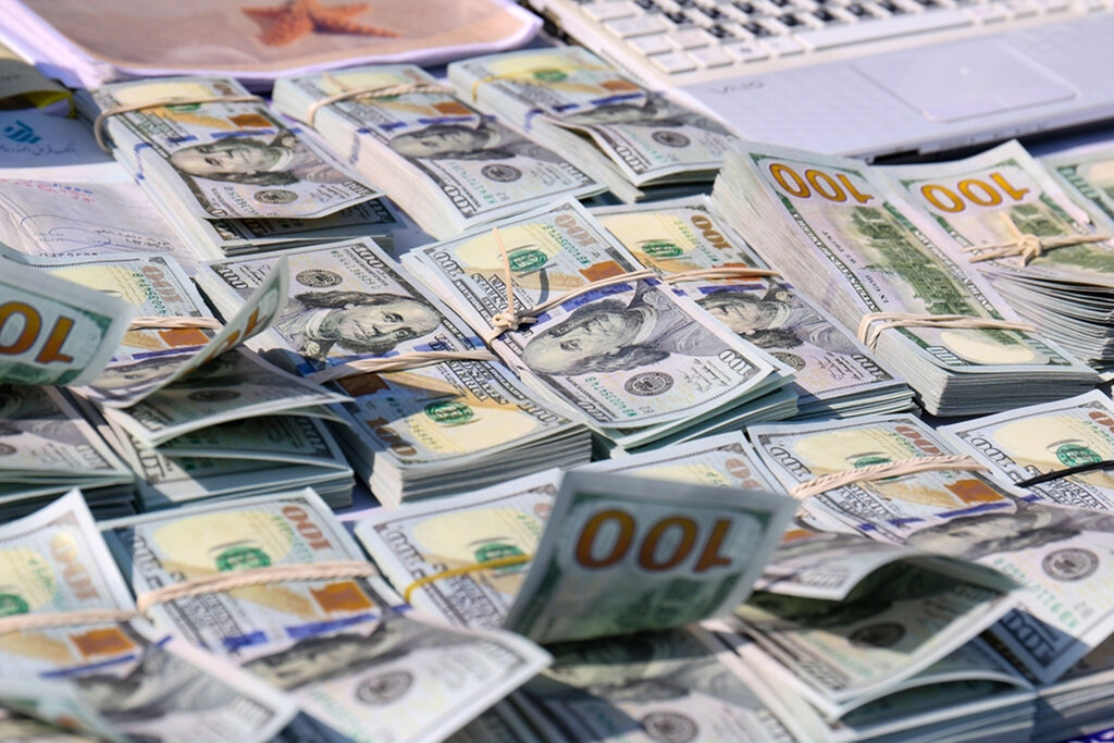 دلارهای آزاد شده از کره جنوبی به کجا رفت؟