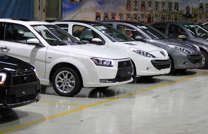 قیمت محصولات ایران خودرو در روز یکشنبه 15 مرداد جدول قیمت خودرو