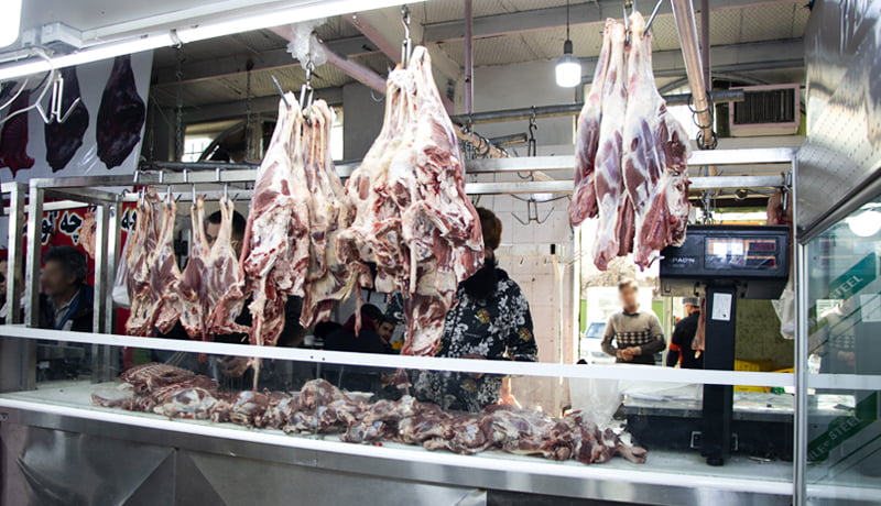 فروش گوشت بز به نام گوشت قرمز ارزان! / تهدید معیشت 5 میلیون ایرانی